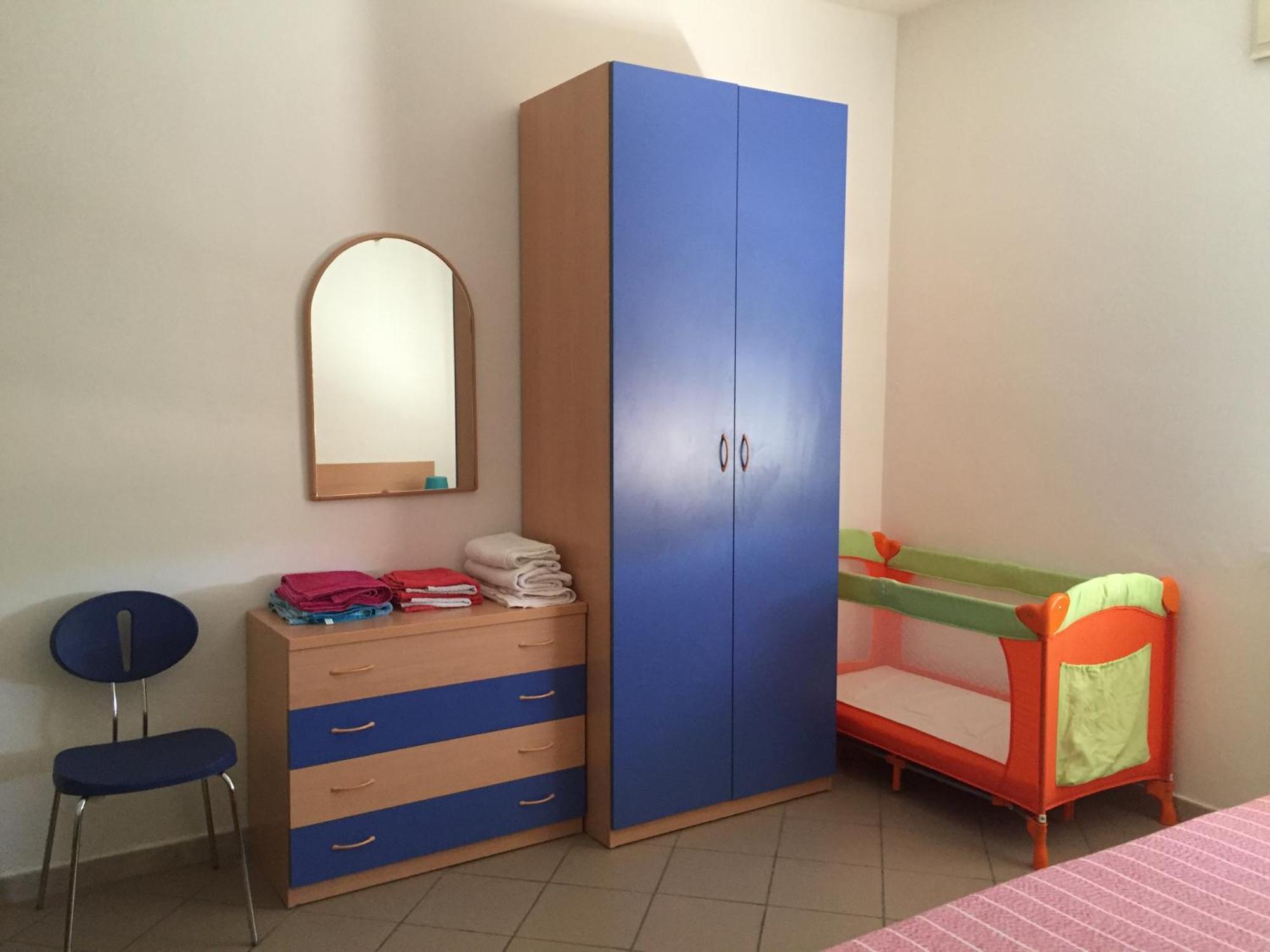 Apartment Tirreno Tirrenia Esterno foto